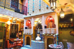 Отель Riad Jennah Rouge  Марракеш
